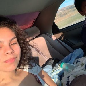 Meet your Posher, Sarahi